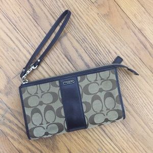 Tan/brown Coach Wallet/ Wristlet